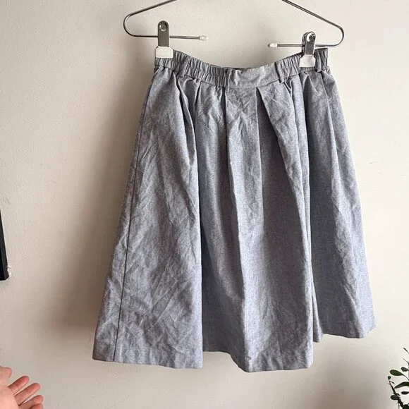 MOON Grey A-line Flair Skirt Size Small NWT - Picture 5 of 6